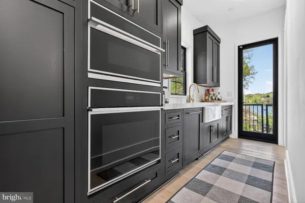 $3,950,000 | 3275 Harness Creek Road, Annapolis, MD 21403