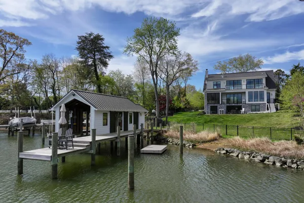 $3,950,000 | 3275 Harness Creek Road, Annapolis, MD 21403