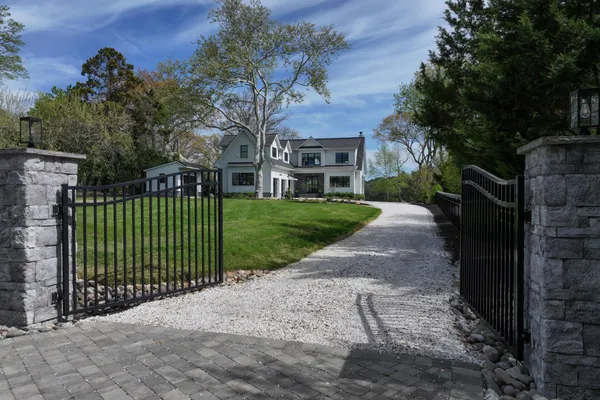 $3,950,000 | 3275 Harness Creek Road, Annapolis, MD 21403