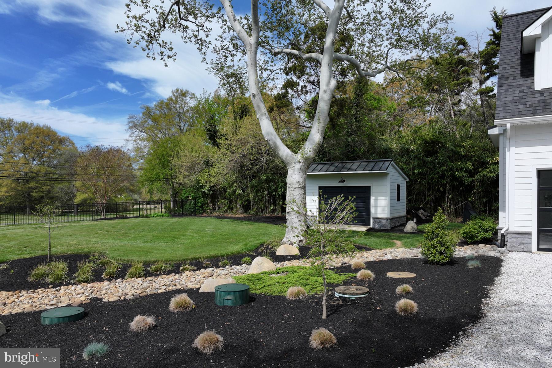 3275 Harness Creek Road Annapolis, MD 21403 - Photo 38 of 40 Lovely gardens and private setting