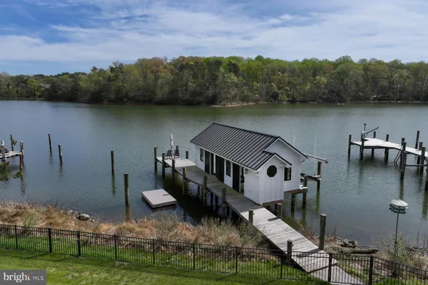$3,950,000 | 3275 Harness Creek Road, Annapolis, MD 21403