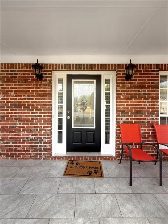 235 Shiver Boulevard Covington, GA 30016 - Photo 3 of 27 a room with furniture and a window