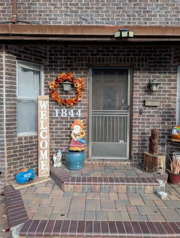 view of outdoor space with seating area