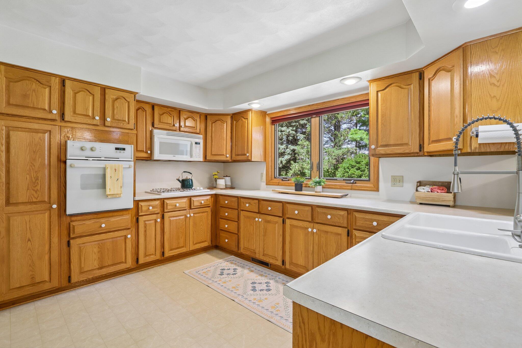 W8560 Hemlock Road Trenton, WI 53916 - Photo 13 of 47 12