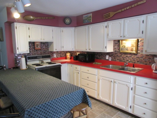 47 Branch Hill Road Readsboro, VT 05350 - Photo 3 of 14