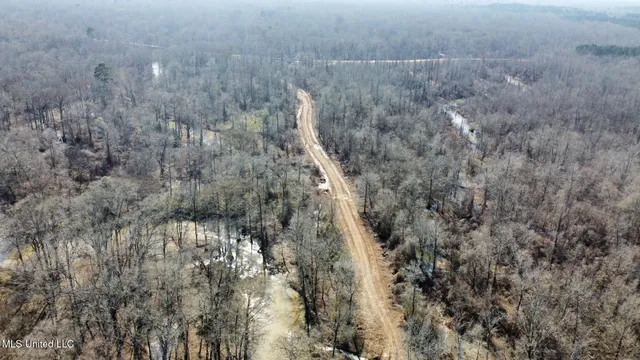 $1,870,000 | 2 Evans Road, Carthage, MS 39051