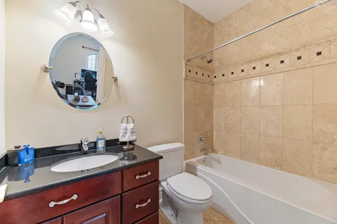 $1,199,000 | 3219 University Avenue, Highland Park, IL 60035