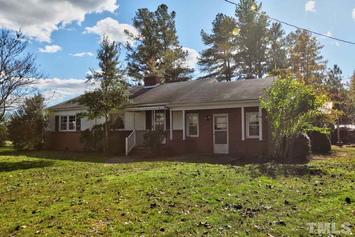 868 Hanford Road Skipwith, VA 23968 - Photo 1 of 20