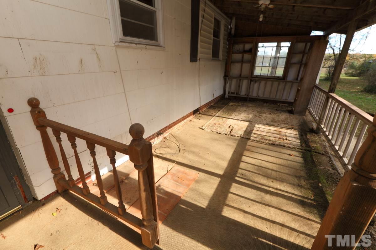 868 Hanford Road Skipwith, VA 23968 - Photo 14 of 20