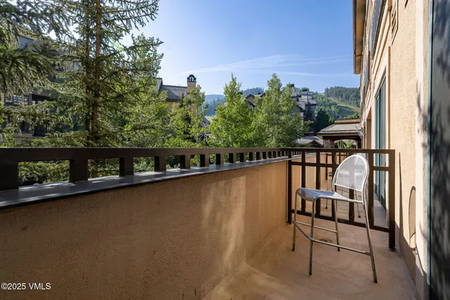 $818,500 | 26 Avondale Lane, Unit 211, Beaver Creek, CO 81620