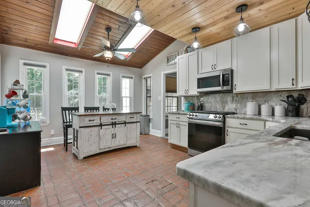 $499,900 | 40 Tanglewood Road, Newnan, GA 30263