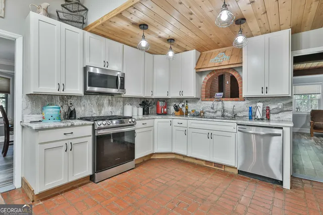 $499,900 | 40 Tanglewood Road, Newnan, GA 30263