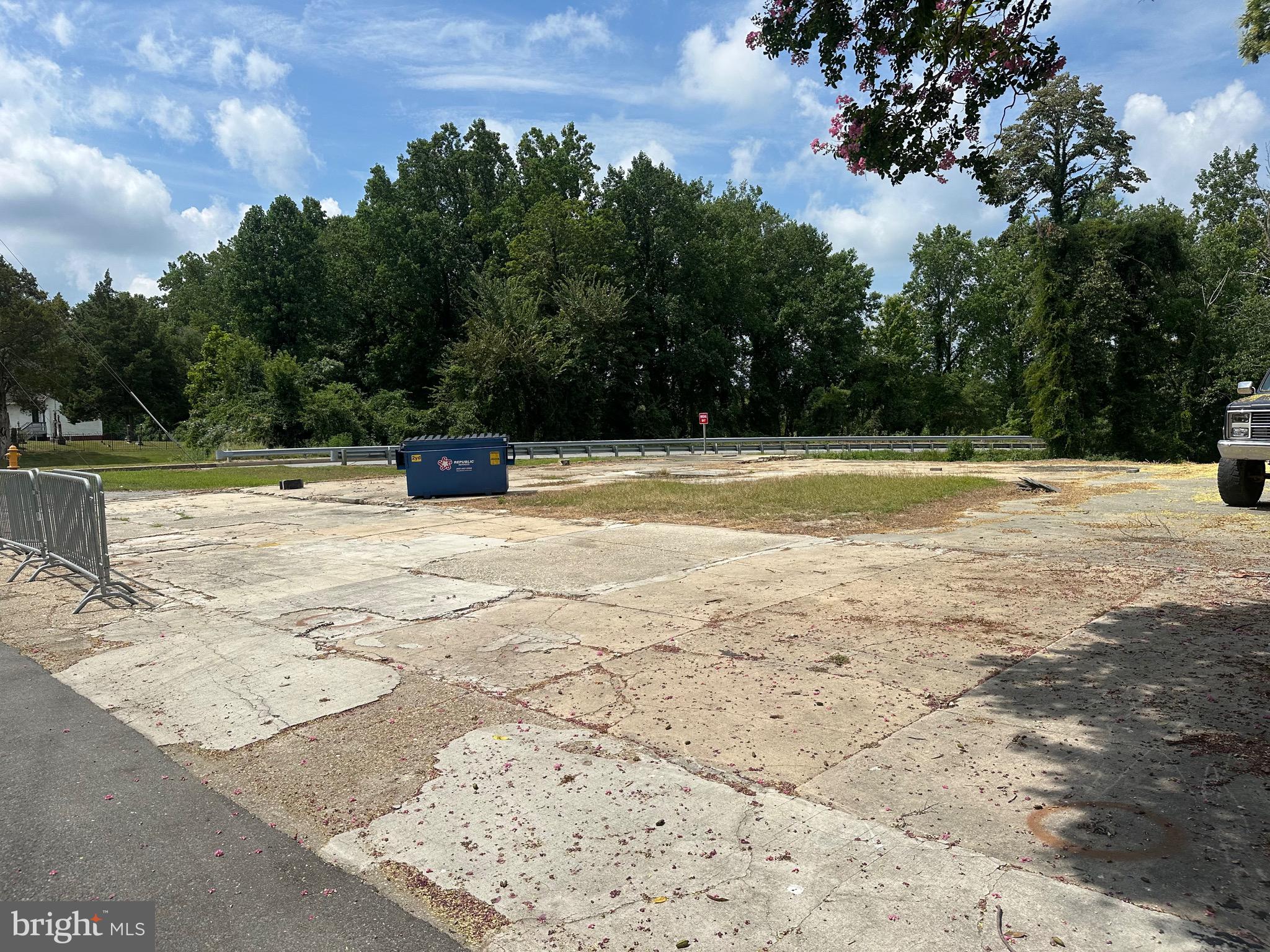 4 South 1st Street Denton, MD 21629 - Photo 24 of 123 Separate Parking Lot Included