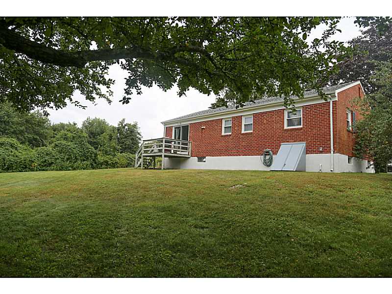 30 Cornell Road Narragansett, RI 02882 - Photo 3 of 23 Exterior Back.