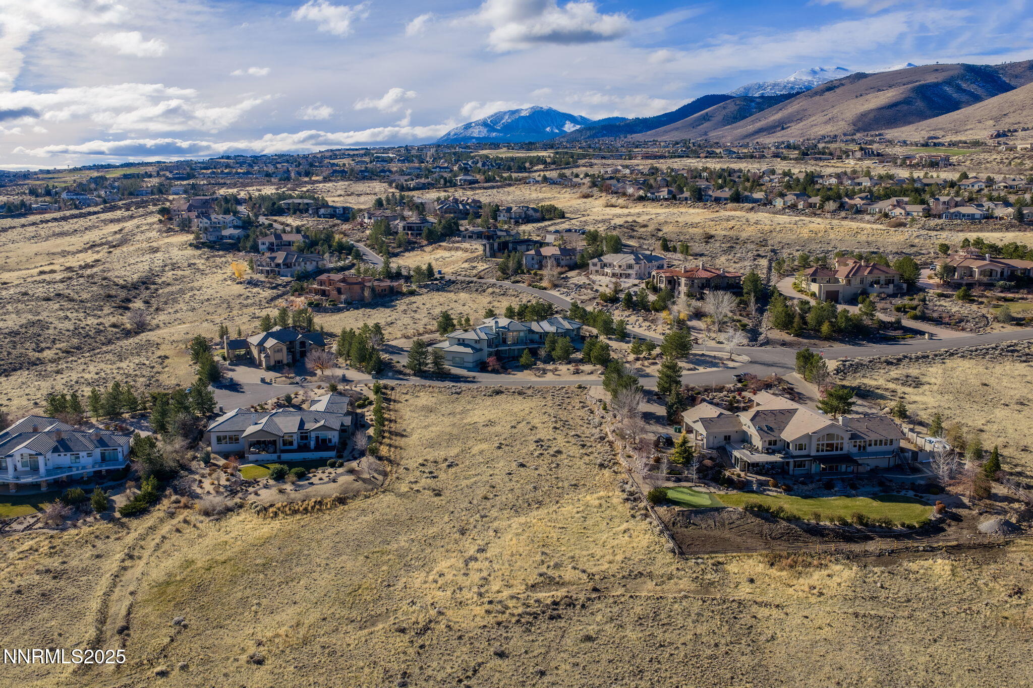 390 Questa Court Reno, NV 89511 - Photo 2 of 29 a view of a city