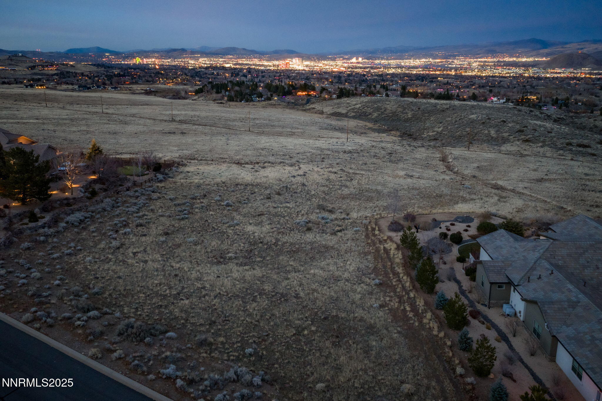 390 Questa Court Reno, NV 89511 - Photo 25 of 29 a view of an outdoor space