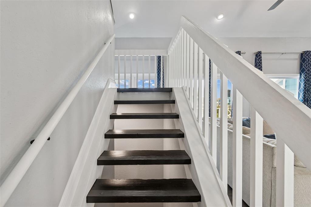 330 6th Avenue Indian Rocks Beach, FL 33785 - Photo 26 of 52 a view of entryway