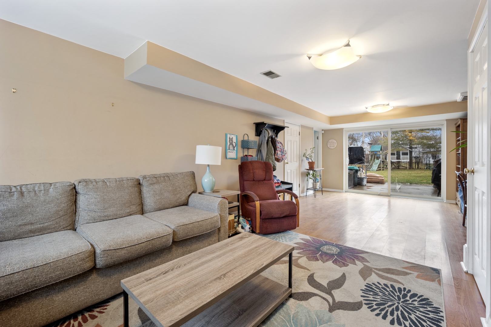 2903 Central Road Glenview, IL 60025 - Photo 14 of 16