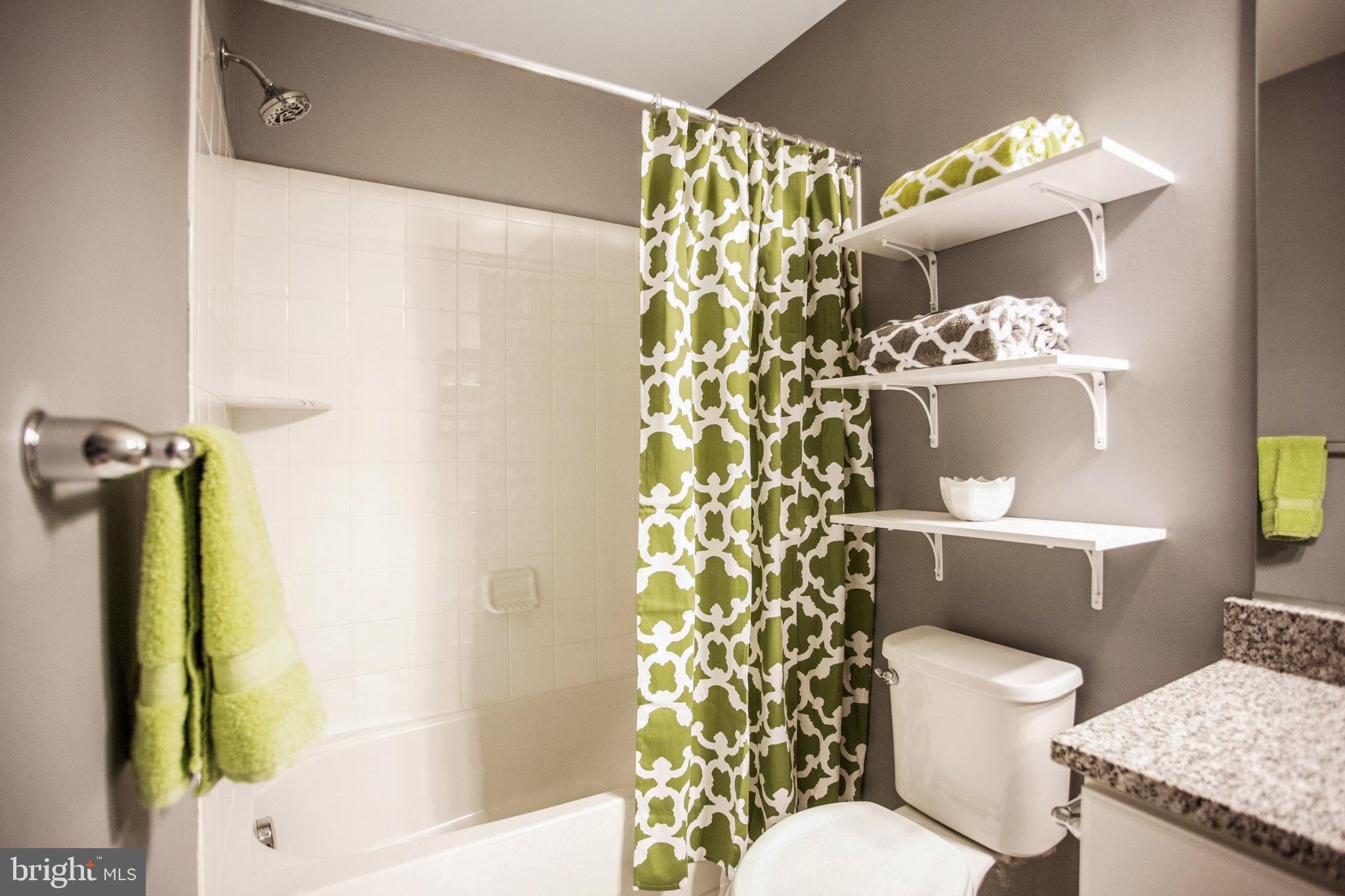 2503 Cherry Tree Road Hanover, MD 21076 - Photo 16 of 58 Hall Bath