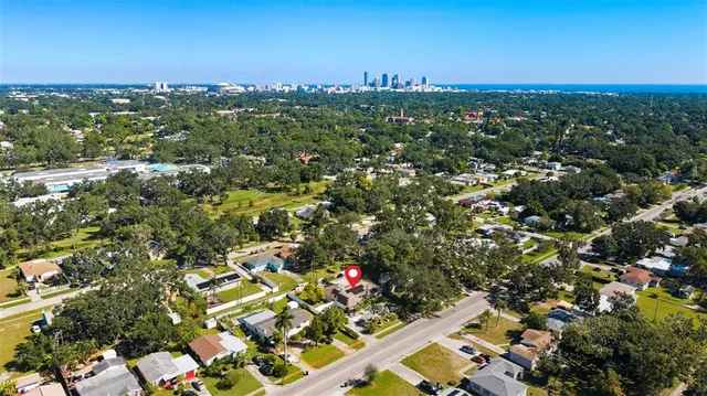 a picture of city view