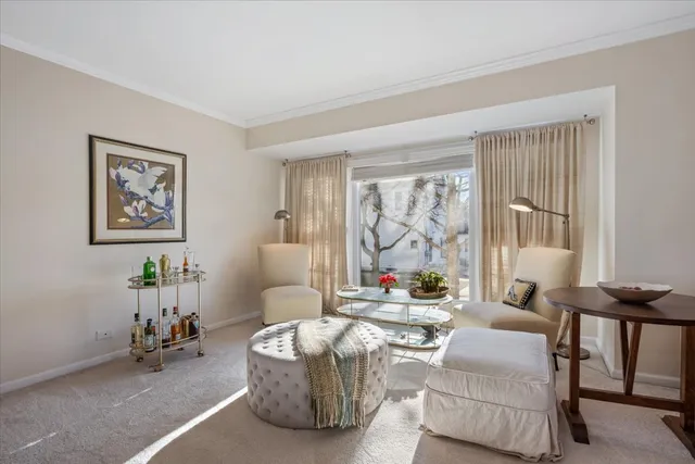 $249,900 | 601 Ridge Road, Unit 202, Wilmette, IL 60091