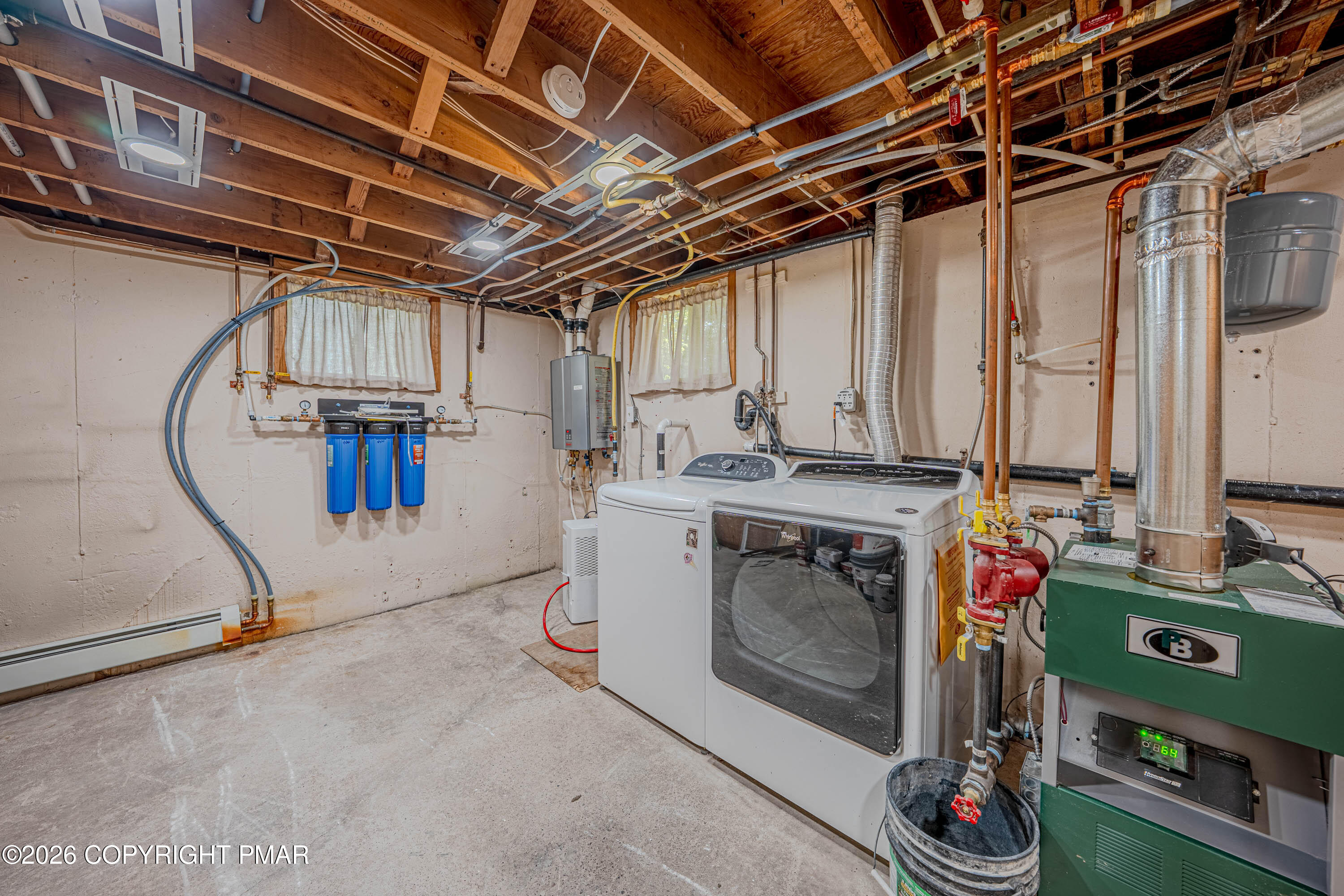 5226 Beechwood Road Pocono Lake, PA 18347 - Photo 30 of 65 5226 Beechwood-39