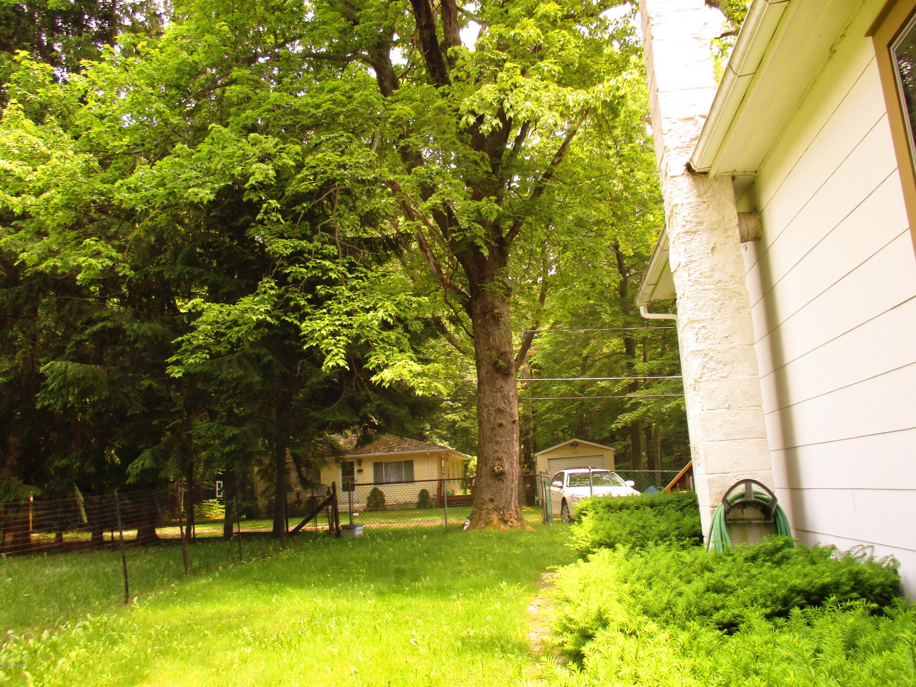 128 Rocky Road Greentown, PA 18426 - Photo 12 of 13