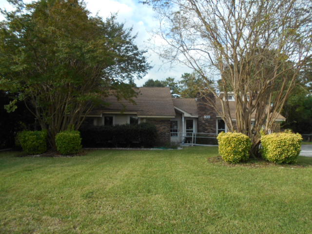 805 Beauregard Road Summerville, SC 29486 - Photo 1 of 18 DSCN0344