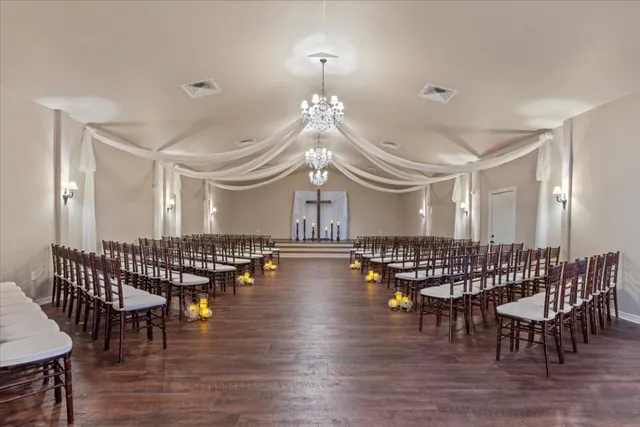 $1,225,000 | 178 Pine Tree Loop, Bastrop, TX 78602