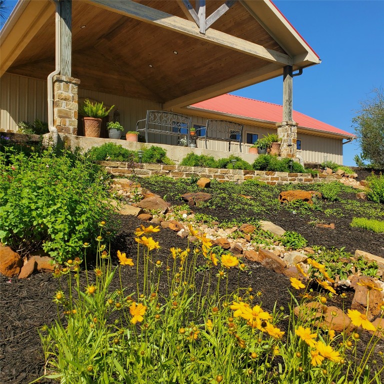 178 Pine Tree Loop Bastrop, TX 78602 - Photo 39 of 40