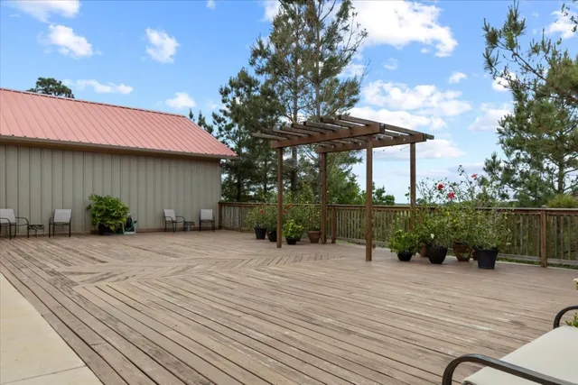 $1,225,000 | 178 Pine Tree Loop, Bastrop, TX 78602