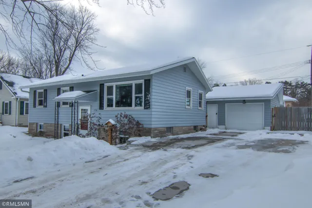 $250,000 | 2714 Blakeley Avenue, Eau Claire, WI 54701