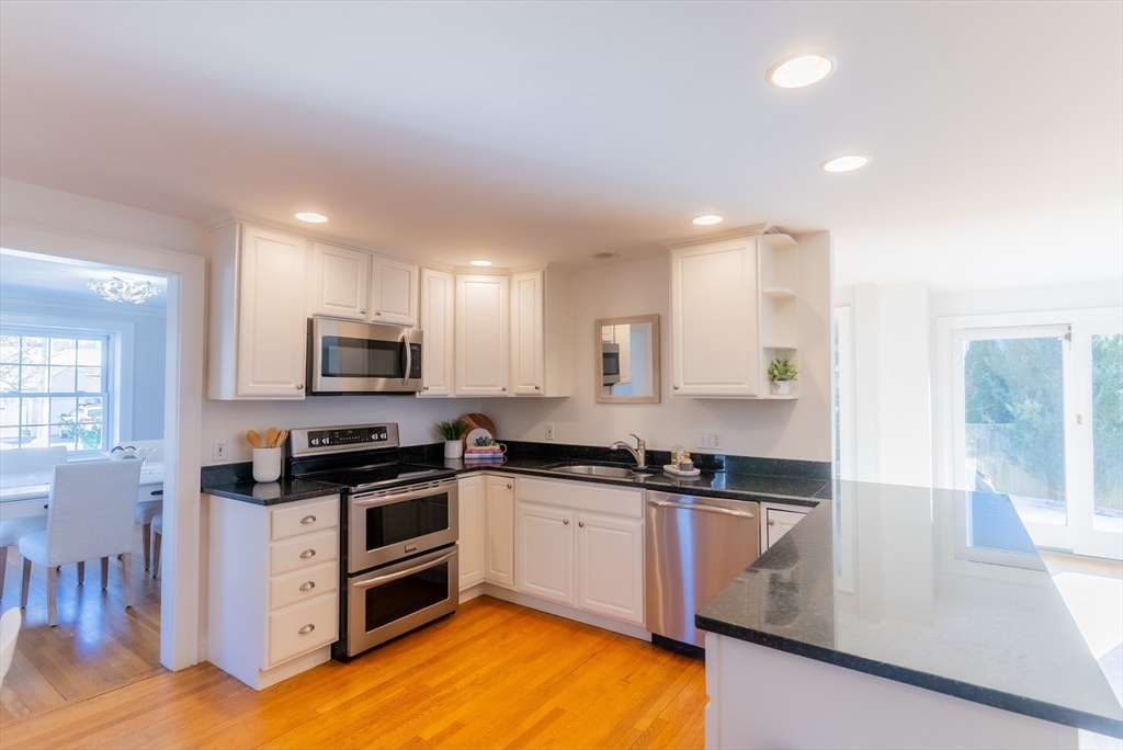 52 Whittier Road Needham, MA 02492 - Photo 8 of 27 Gallery Image 8