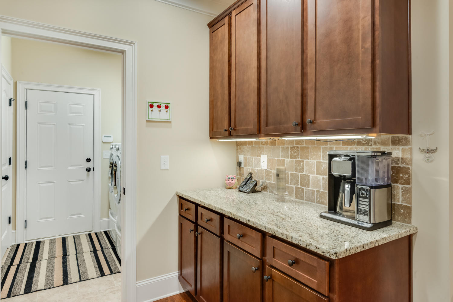 1748 Ritz Way Soddy Daisy, TN 37379 - Photo 15 of 40 1748_Ritz_Way_21