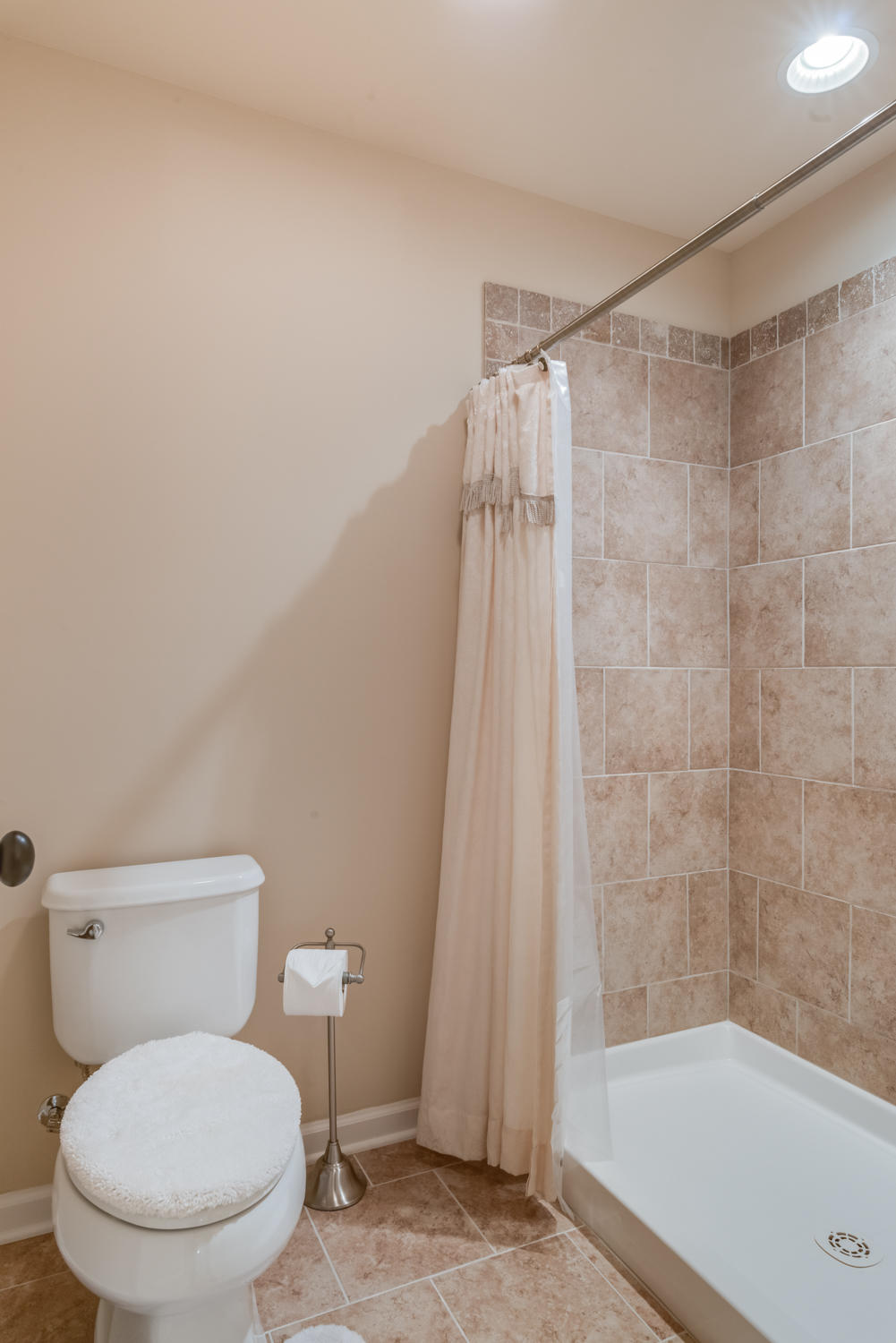 1748 Ritz Way Soddy Daisy, TN 37379 - Photo 30 of 40 1748_Ritz_Way_36
