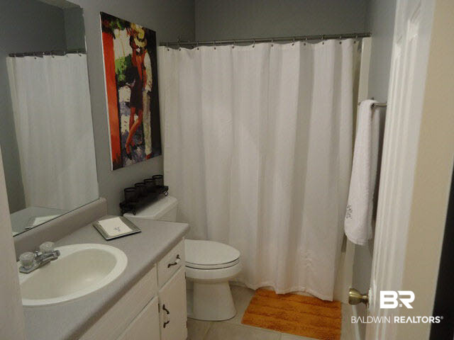 9470 County Road 24 Fairhope, AL 36532 - Photo 16 of 17 Bath 2