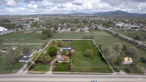 $1,300,000 | 338-340 & Tbd Highway West, Emmett, ID 83617