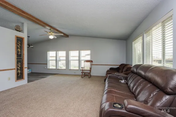 $1,300,000 | 338-340 & Tbd Highway West, Emmett, ID 83617