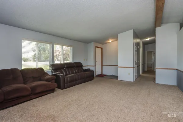 $1,300,000 | 338-340 & Tbd Highway West, Emmett, ID 83617