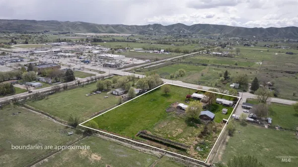 $1,300,000 | 338-340 & Tbd Highway West, Emmett, ID 83617