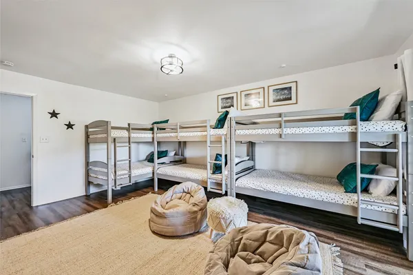 $2,200 | 115 Comanche Drive, Point Venture, TX 78645