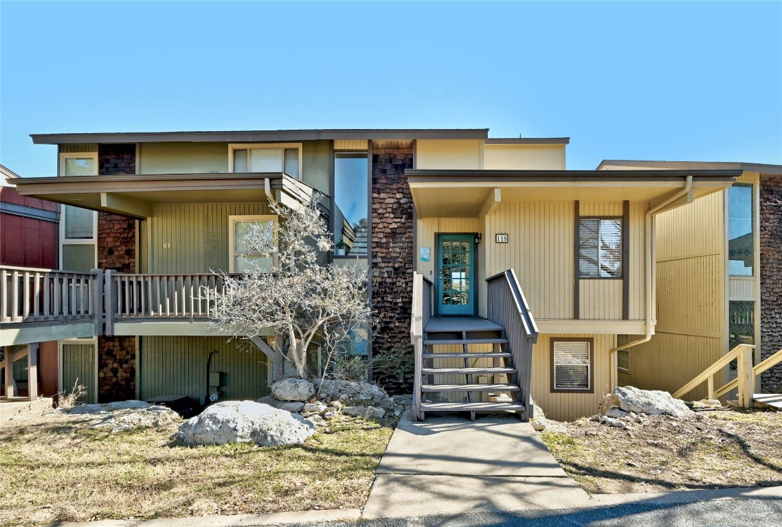 115 Comanche Drive Point Venture, TX 78645 - Photo 4 of 31