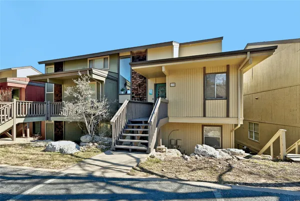 $2,200 | 115 Comanche Drive, Point Venture, TX 78645