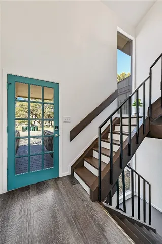 $2,400 | 115 Comanche Drive, Point Venture, TX 78645