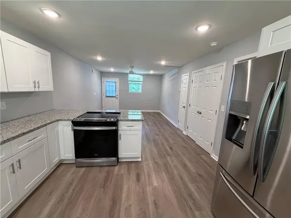 $1,399 | 571 Eva Kennedy Road, Unit 3, Suwanee, GA 30024