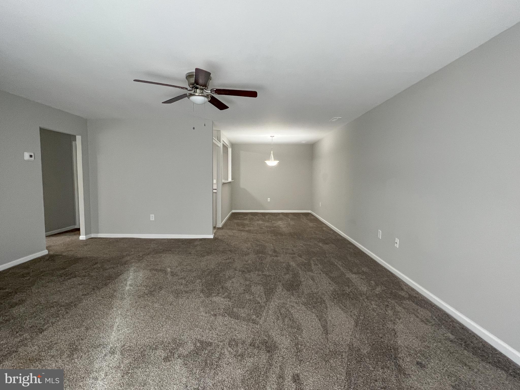 15015 Haslemere Court Silver Spring, MD 20906 - Photo 11 of 60 Living Room