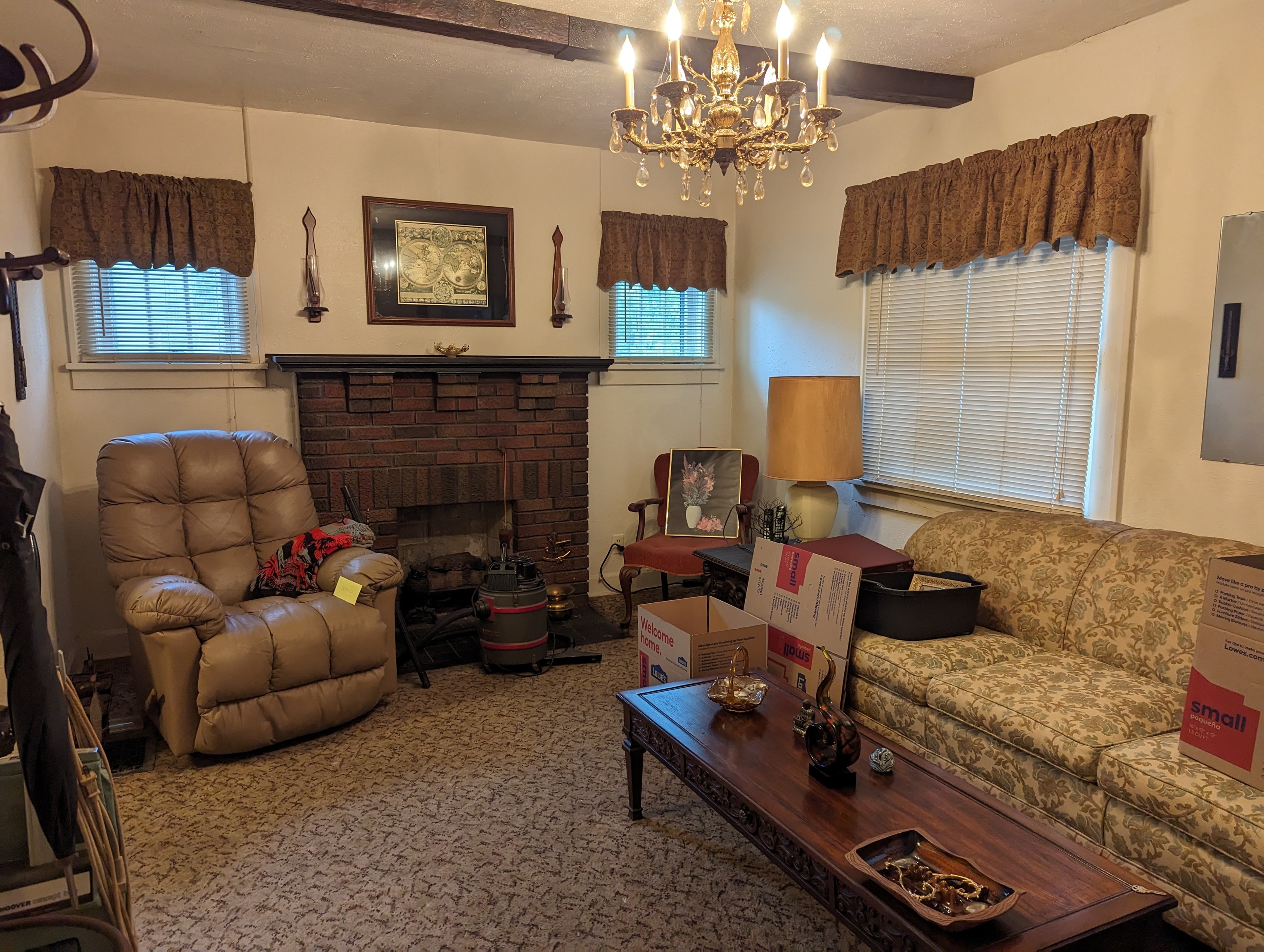 1135 Manor Court Anderson, IN 46016 - Photo 4 of 14
