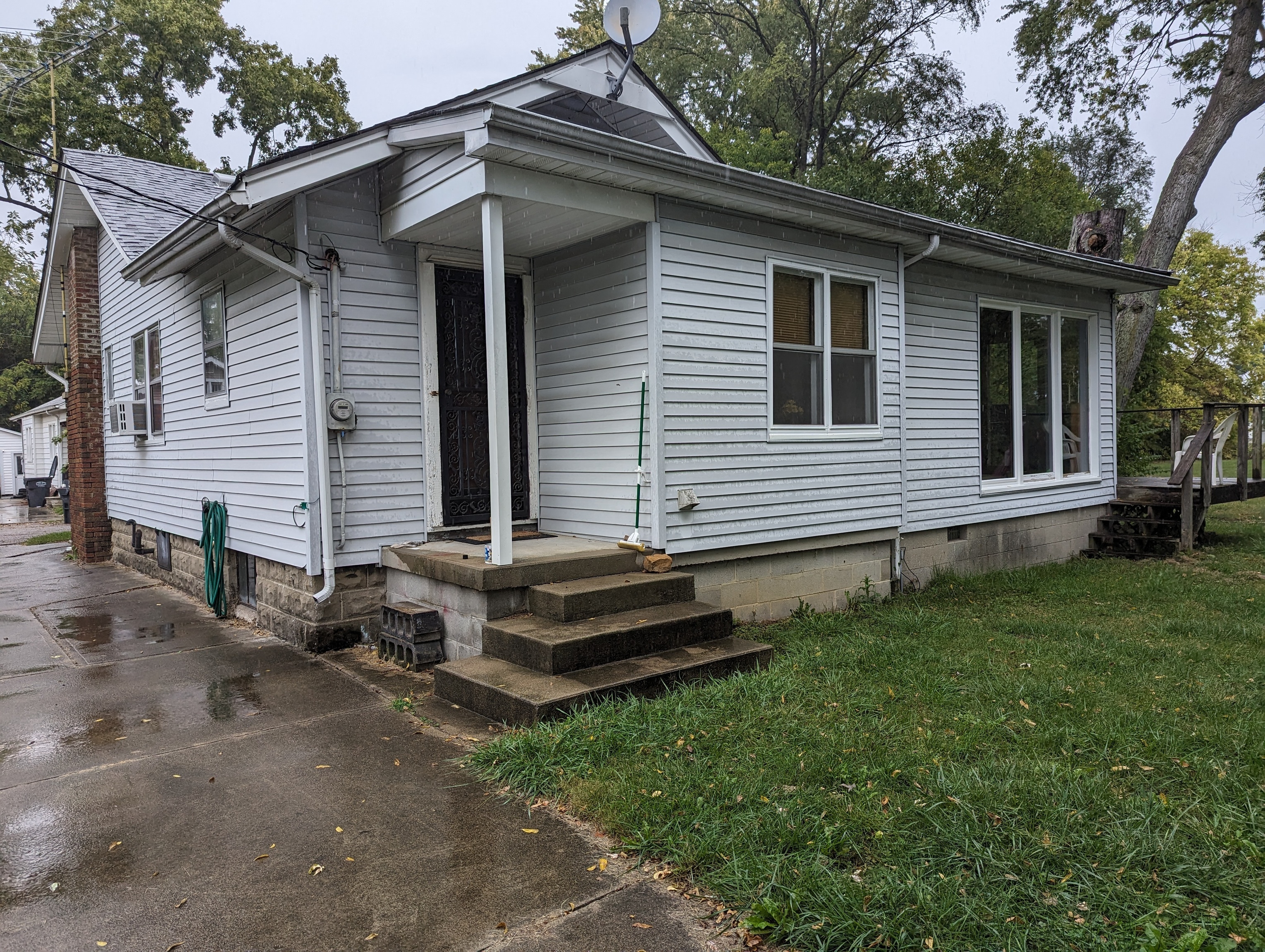 1135 Manor Court Anderson, IN 46016 - Photo 10 of 14