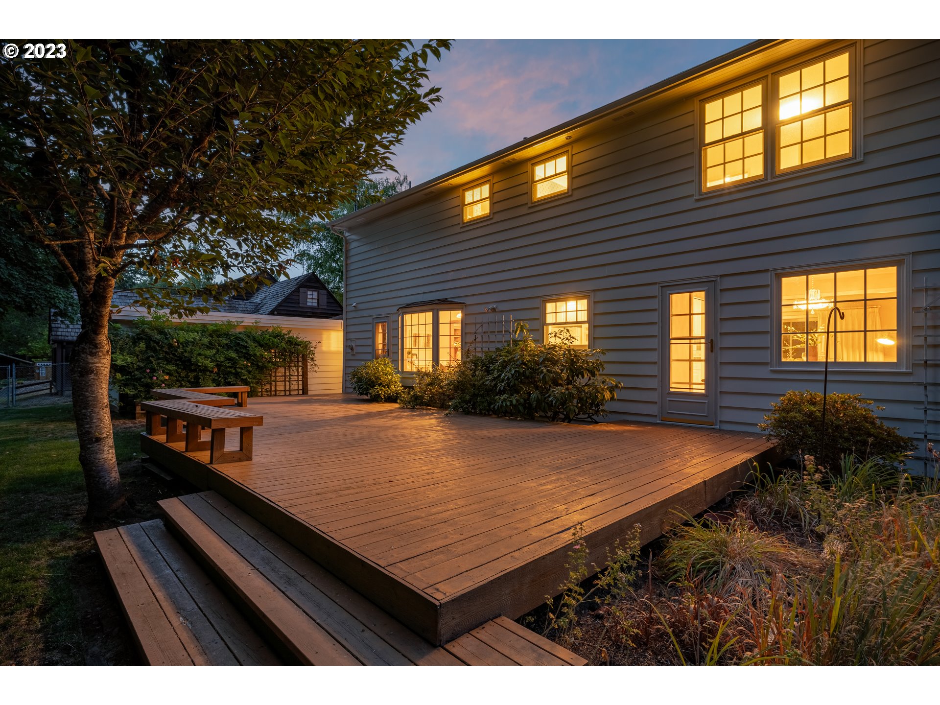 4333 Southwest 54th Place Portland, OR 97221 - Photo 44 of 46 Backyard