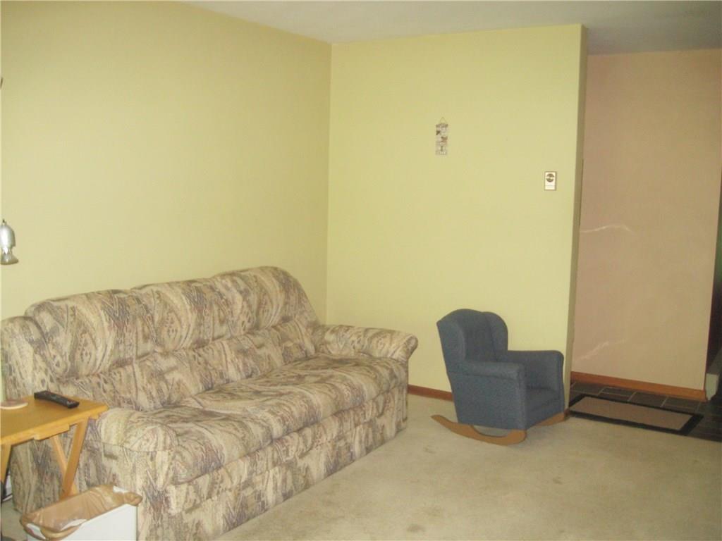 6021 Ridgeview Drive Anderson, IN 46013 - Photo 4 of 24 Gallery Image 4